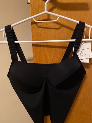 Top de vestir negro