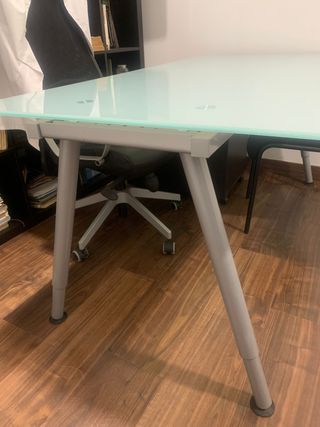 Mesa de cristal templado