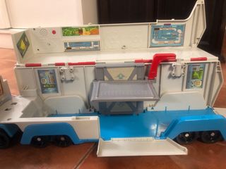 Camion patrulla canina