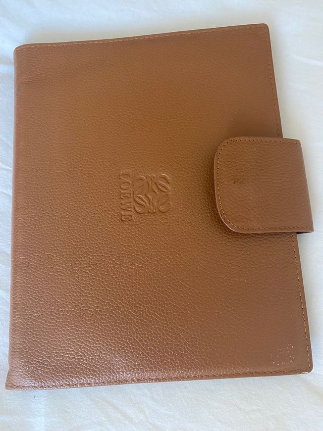 Funda Agenda Loewe