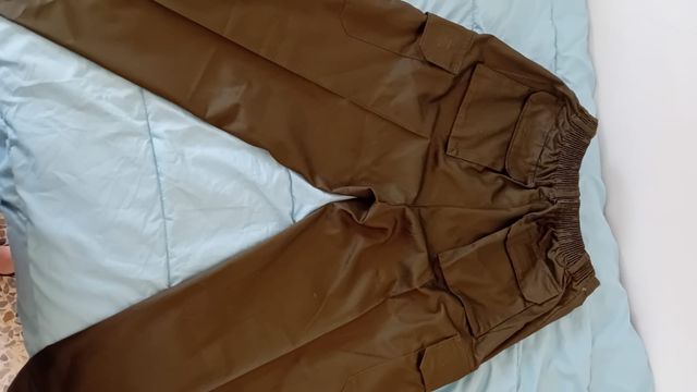 Pantalones de trabajo con bolsillos