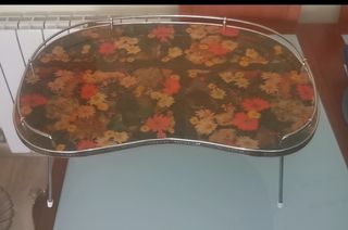Bandeja plegable para cama. Vintage