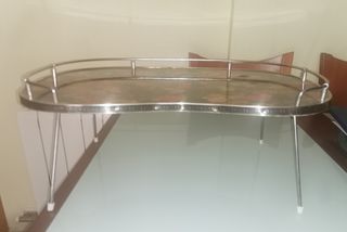 Bandeja plegable para cama. Vintage