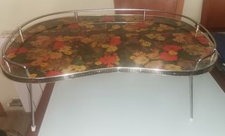 Bandeja plegable para cama. Vintage