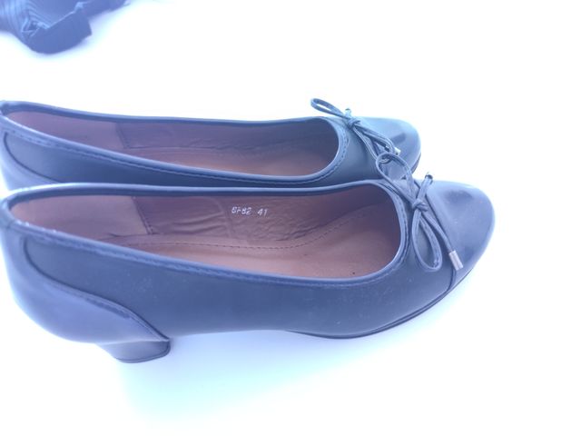 Nuevos! Zapatos tacón piel sin estrenar