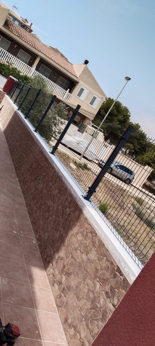 Albañil    número 613808241