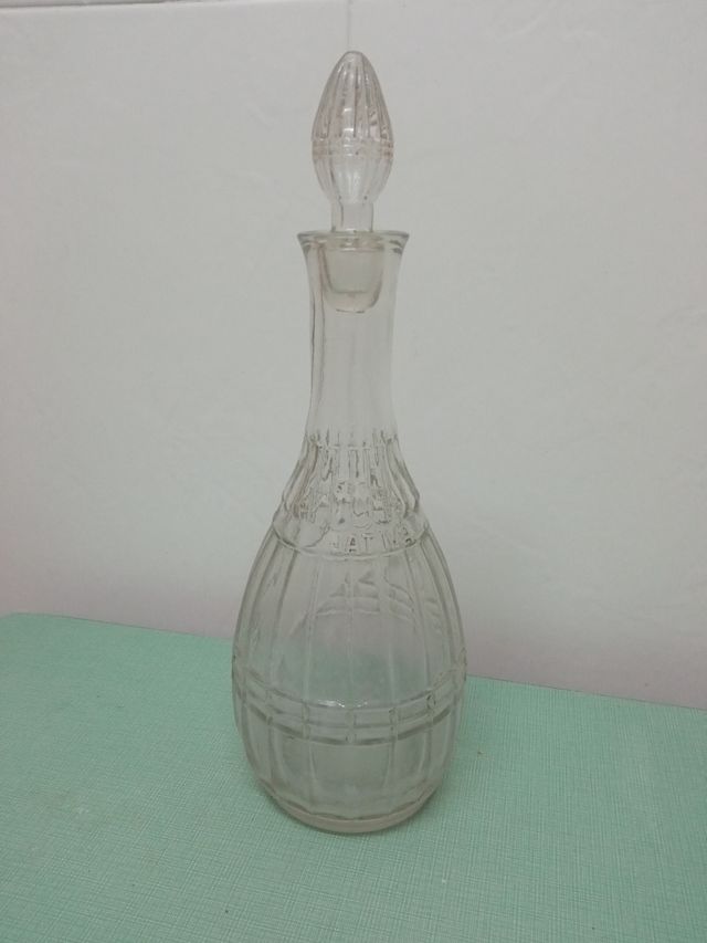 Antigua licorera Játiva