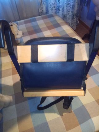 Trona portátil y plegable Handysitt sillita danesa