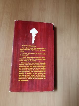 LIBRO ANTIGUO "CONTAR HASTA NUEVE"