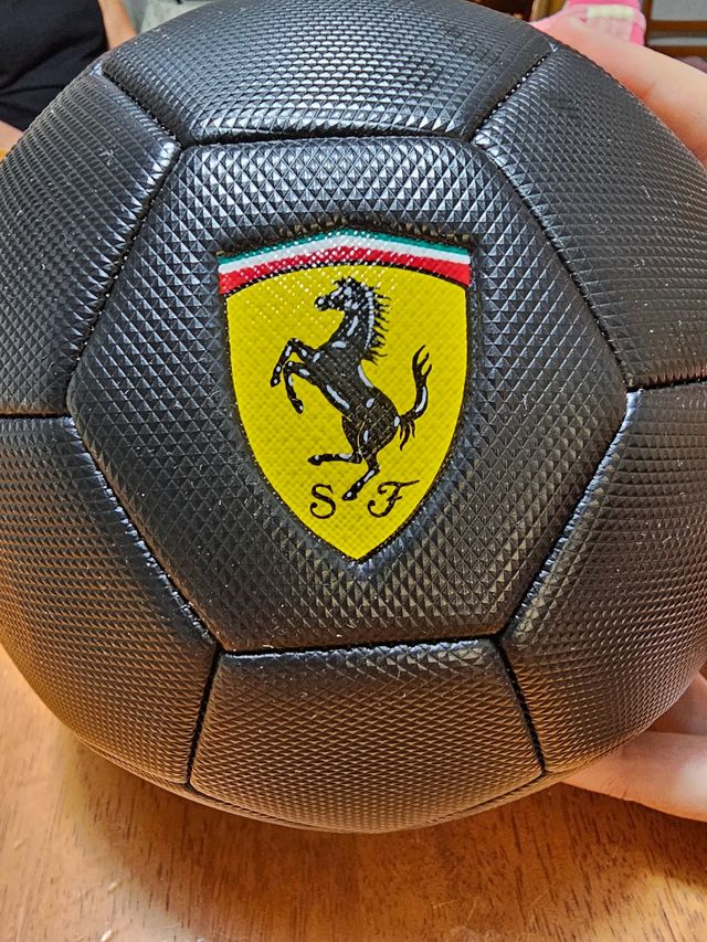 Pallone scuderia ferrari