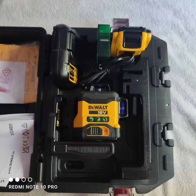 Nivel laser Dewalt 3lineas verde de 18v