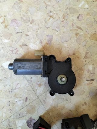 Cerradura maletero BMW e46