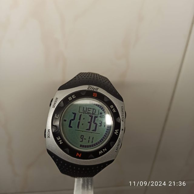 Reloj digital multifunción