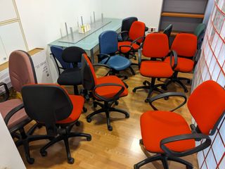 Mesas y sillas oficina