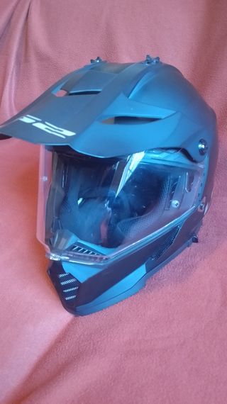 Casco LS2 Pioner Evo black