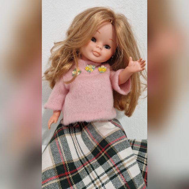MUÑECA NANCY ANTIGUA