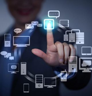 Servicios informáticos en remoto, desde de casa.