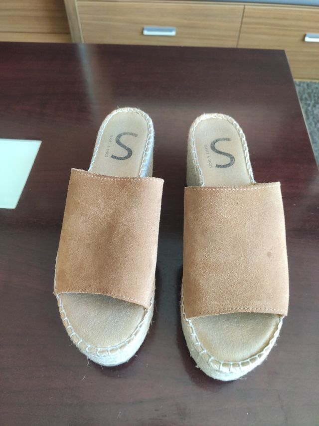 Sandalias