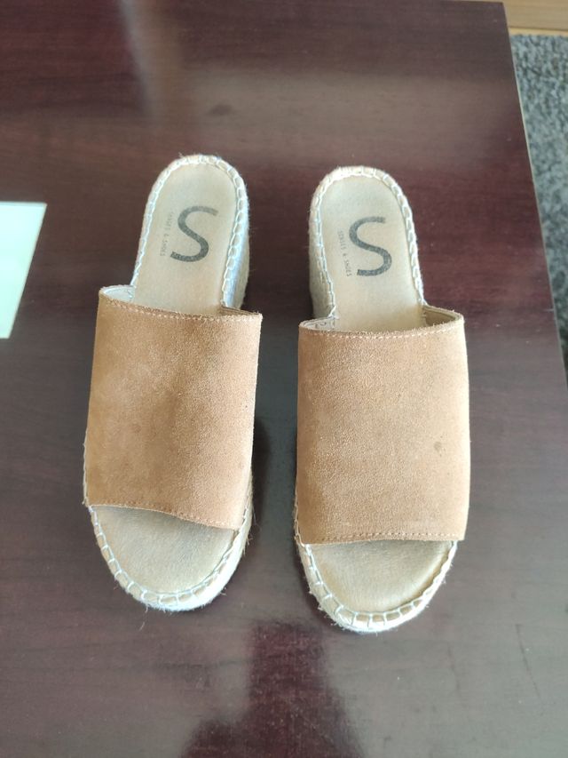 Sandalias