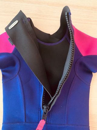 Neopreno infantil talla 2-4 años