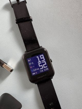 Reloj Amazfit bip negro