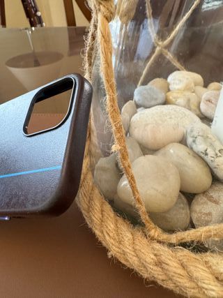 FUNDA IPHONE 12 PRO PIEL PIQUADRO COMO NUEVA