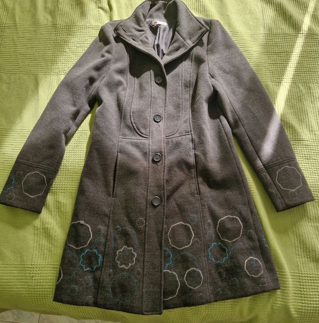 Cappotto grigio tipo desiguel