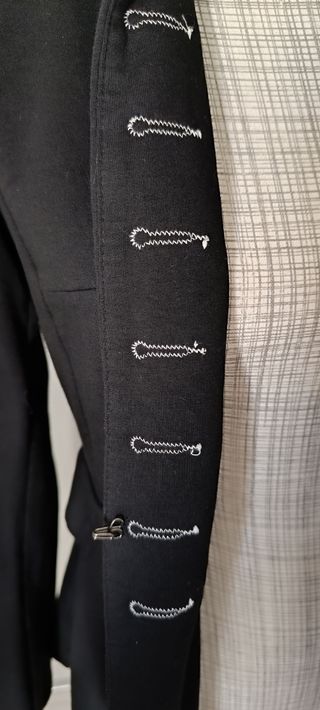 Chaqueta militar cadenas en hombros