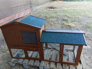 Casa de madera para mascotas 
