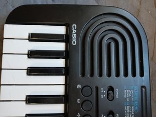 Teclado Casio varias funciones