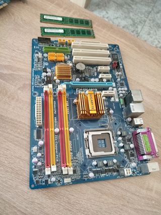 Placa base gigabyte GA-FP41-UD3L