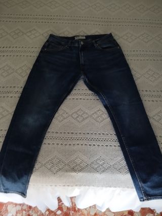 Pantalón Vaquero hombre Bershka 