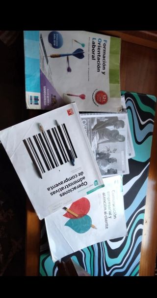 Libros 1 año grado medio administración