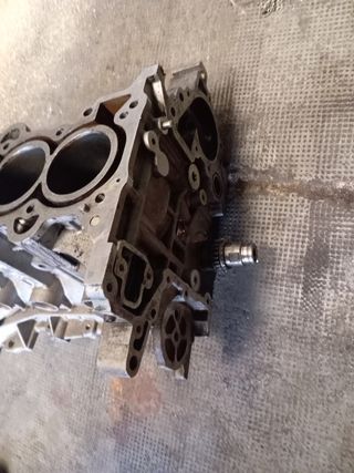 Bloque motor Hyundai I30 1.4 2010