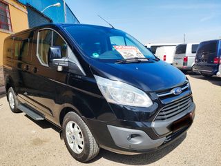 Ford Transit Custom titanium 8 plazas 