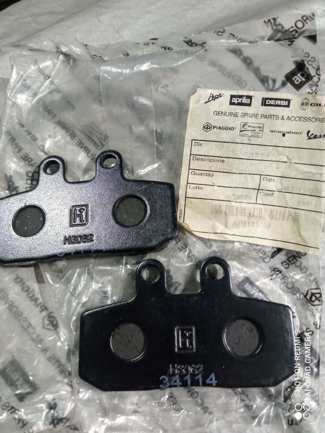 Coppia pastiglie originali Aprilia/Guzzi