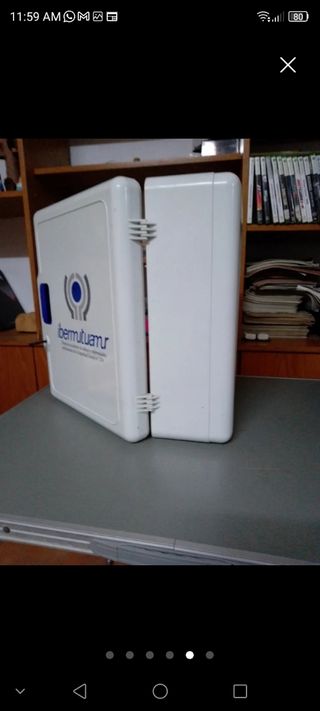 Botiquín armario pared.