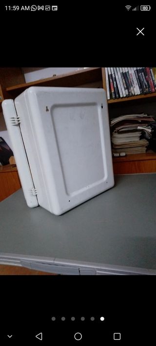 Botiquín armario pared.