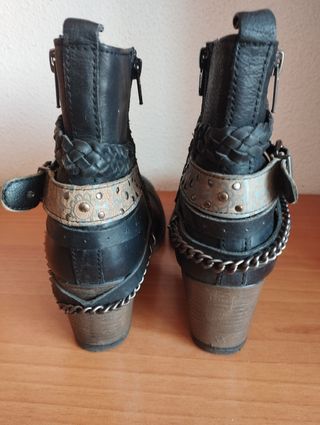 Botines de tacón