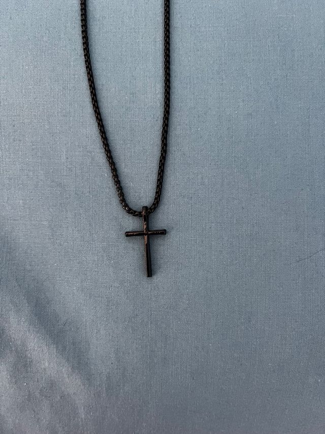 Reloj negro y conjunto