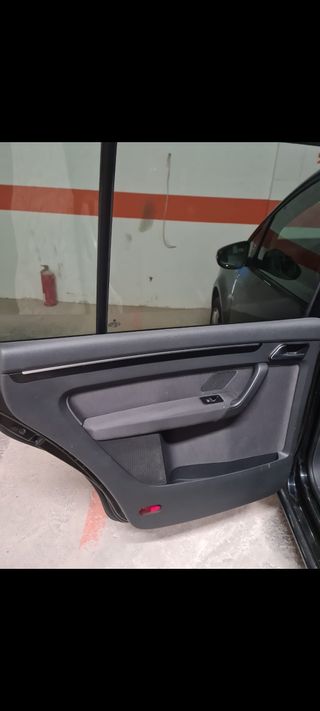 Volkswagen Touran 2010