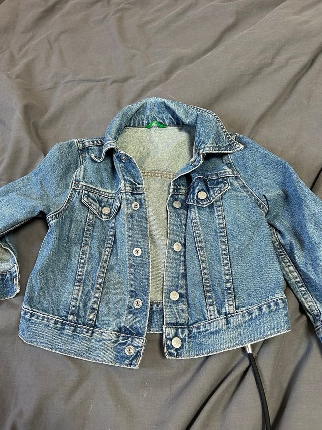 Cazadoras niño marca Mayoral, Beneton..