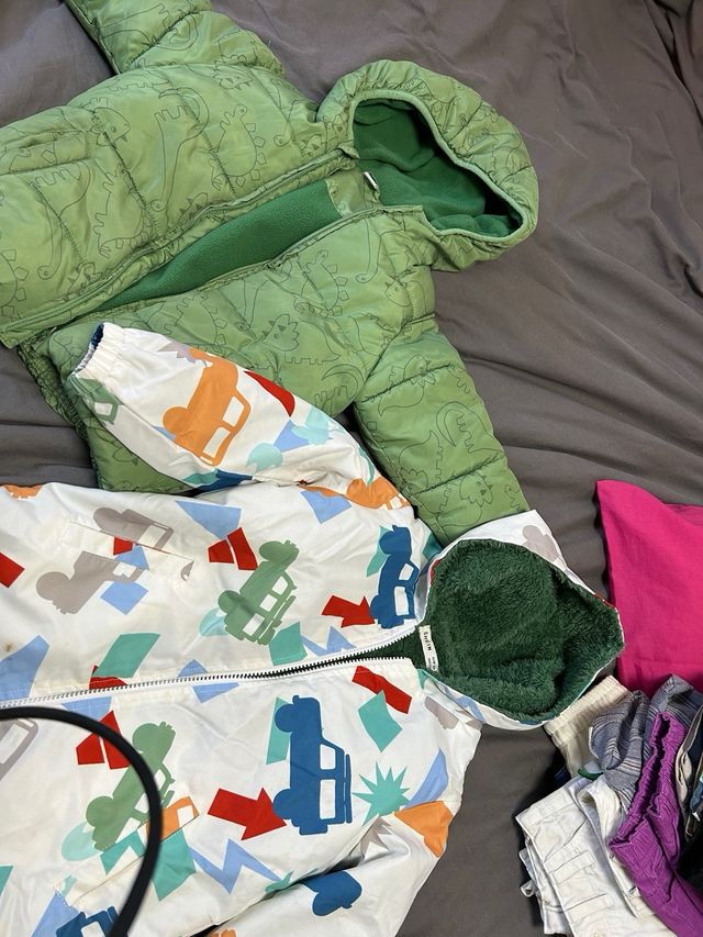 Cazadoras niño marca Mayoral, Beneton..