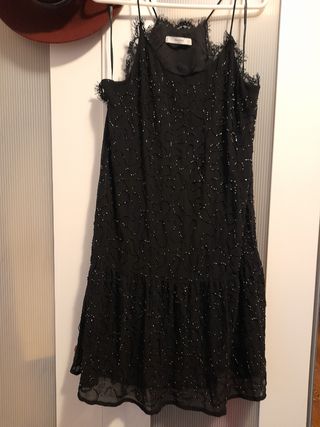 Vestido pedrería negro