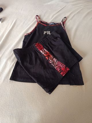 Conjunto Fila chica