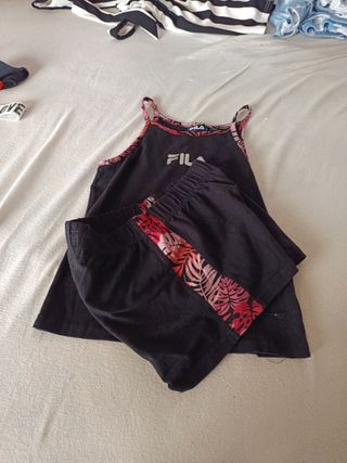 Conjunto Fila chica