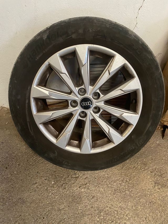 Llanta Audi Q3 del 2021 en 18"