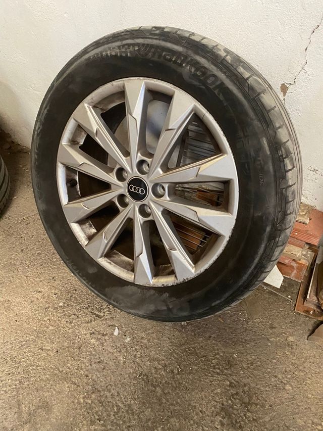 Llanta Audi Q3 del 2021 en 18"
