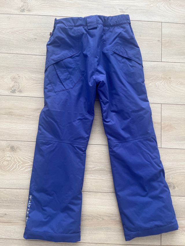 Equipo de Esquí Helly Hanson