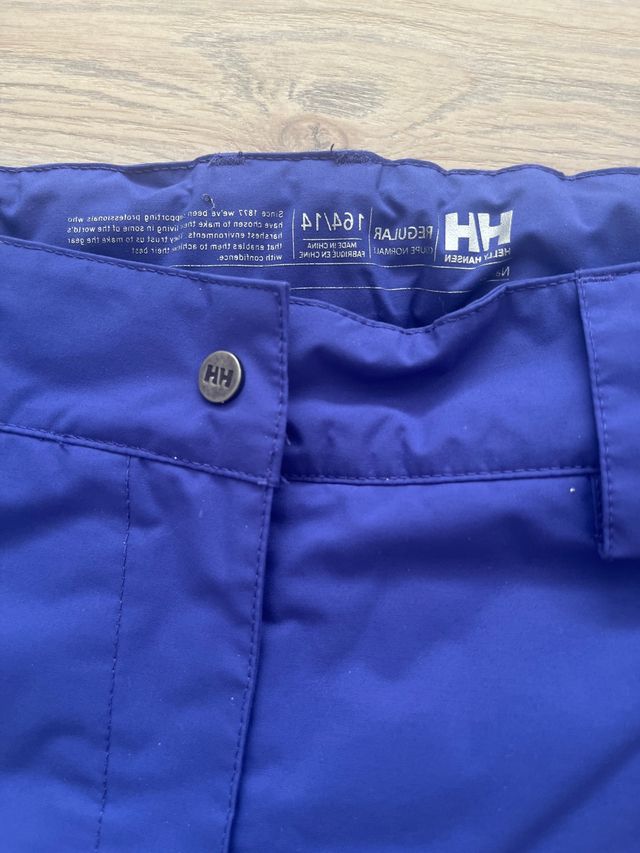 Equipo de Esquí Helly Hanson